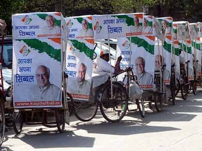last day of election campaigning in delhi