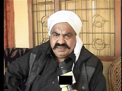 CBI court freed Ateek Ahmad in a connection with murder case.