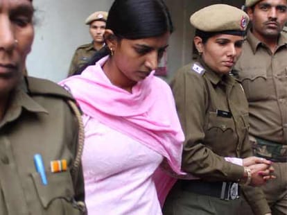 Girl, lover get death penalty for killing her 7 family members
