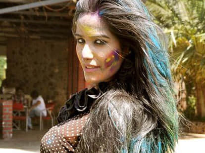 twitter taunts with poonam pandey as pm