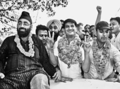 harish rawat son active in election