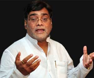 Lalu loyalist Ram Kripal quits party posts over ticket row