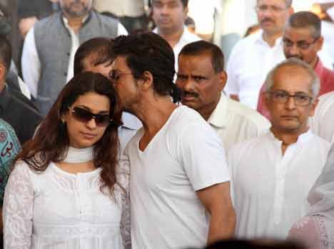 dengue breeding in bollywood actor anil-juhi-jitendra