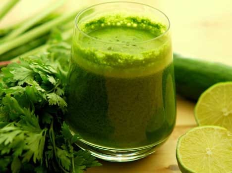 green vegetables juice can stain teeth