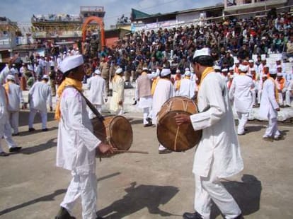 harish rawat inaugurated holi mahotsav
