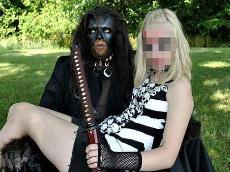 warewolf enthusiast who recruites teen girls to join his online dating site