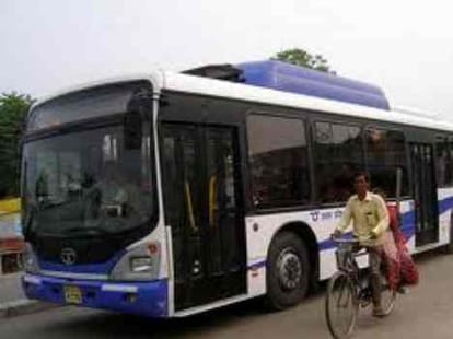 holi special buses and trains will be started from today