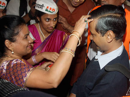 modi's gujarat govt replies to kejriwal 16 questions