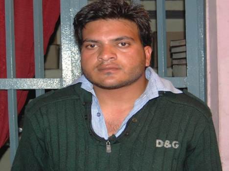 police arrested fake income tax officer