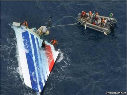 10 mysterious plane crashes
