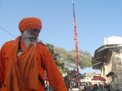 jhanda mela in dehradun