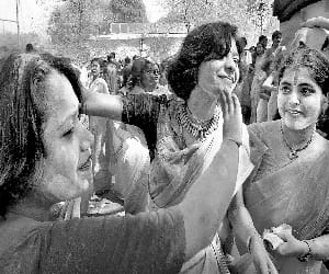 Avoid these things on Holi