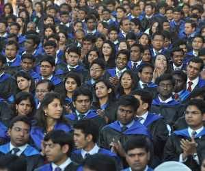 658 students get diploma on convocation ceremony