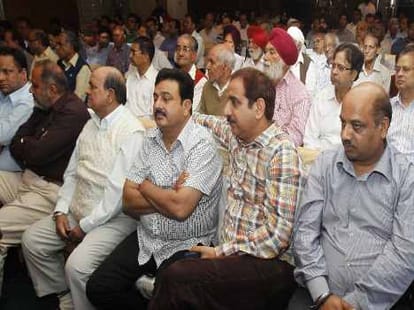 loksabha election: businessman and all party candidate meeting