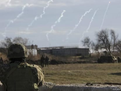 russia alerts to western contries on crimea