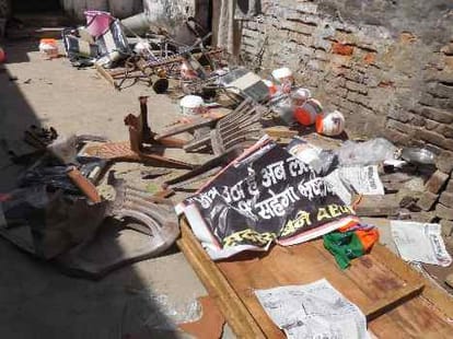chaos over ticket distribution gets ugly in bjp