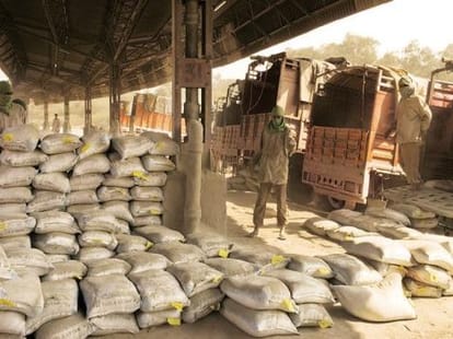 Now get cheap cement in Himachal