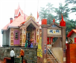 theft at shimla jakhu temple.