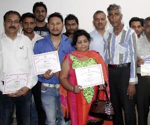 Certificates to Blood Donaters by Amar Ujala