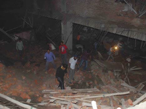 Building on progress collapsed in Faridabad