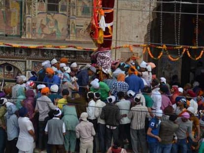 jhanda mela dehradun