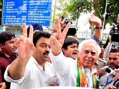 kapil sibbal's property increased 356 percent in five years