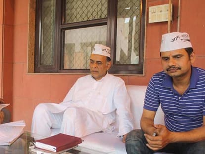 Bengal AAP unit joins BJP
