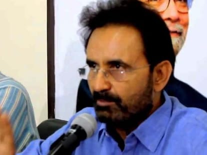 congress attacks on narendra modi