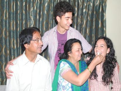 aishwarya bisht top in cds exam