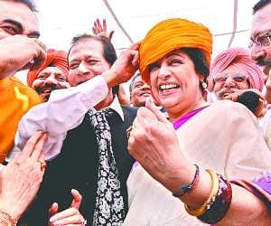 kiran kher