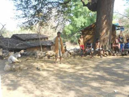 marxist destroyed a school by explosive in jharkhand