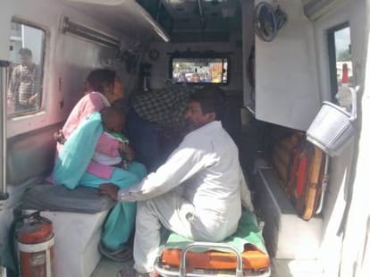 girl thrown from the train