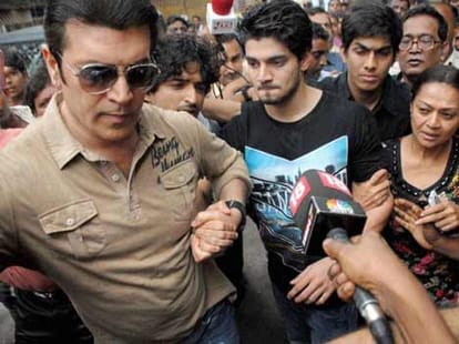 actor's face jail