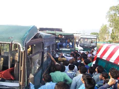 accident in Panchkula - Shimla highway, 16 injured