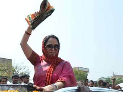 third fir on hema malini