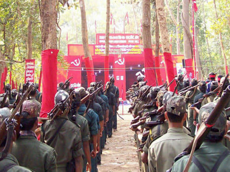  encounter  with naxals, 8 died, 1 jawan injured