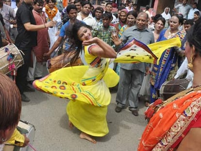 Dance program in election campaign is a big deal