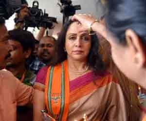 hema malini is contesting from mathura seat 