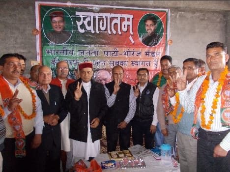 who gave a challenge to virbhadra singh