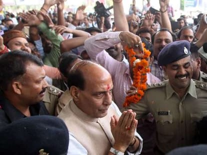 rajnath uses atal name for dalit vote