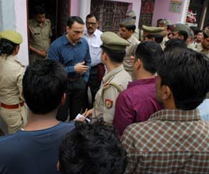 senior citizen murder in noida sector 22