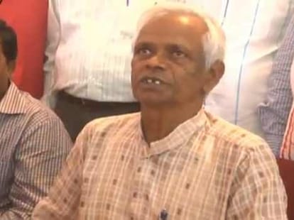 three time MLA's wife sells vegetables in market for a living