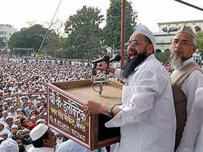 controversial statements on modi