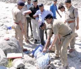 Half burned body recovered 
