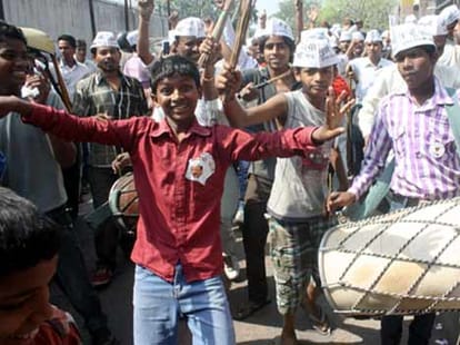 kejriwal eyes assembly election in loksabha election road show