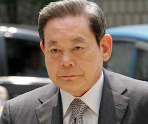 Samsung chief to surrender in Indian court in six weeks, says Supreme Court