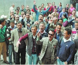 teachers stopped checking board classes papers, seeking increase in fees