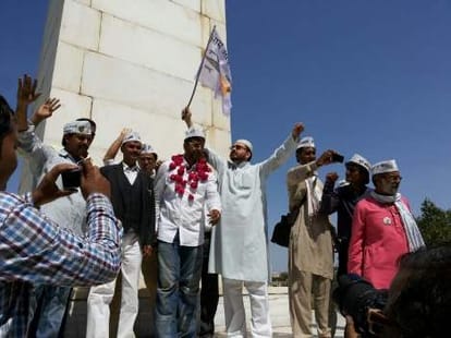 kalbe jawad comments on congress in lucknow