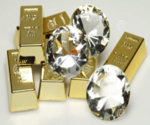 excise department seized diamonds cost 5.25 lakh