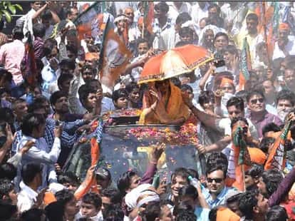 incident with hema malini in mathura